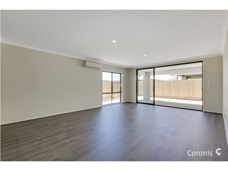 24 Toyne Crescent, Caloundra West QLD 4551