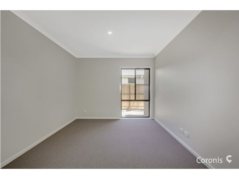 24 Toyne Crescent, Caloundra West QLD 4551