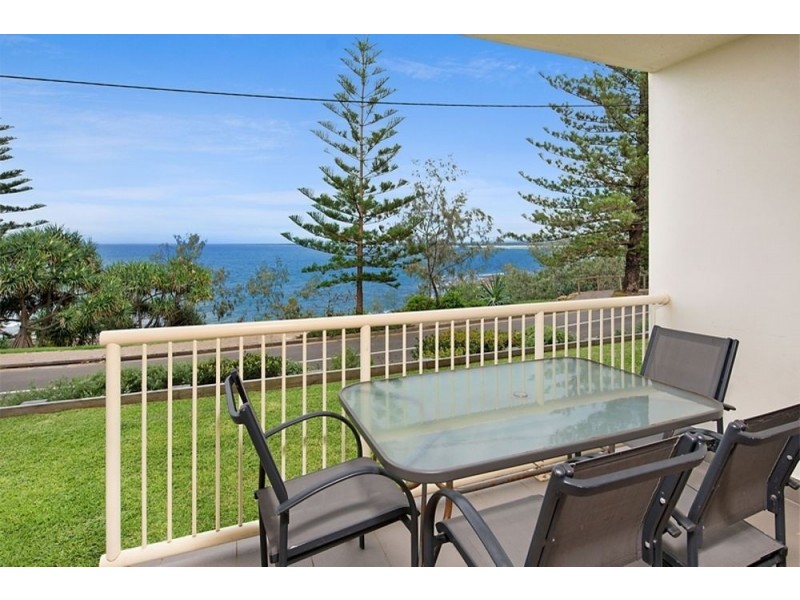2/47 Victoria Terrace, Kings Beach QLD 4551