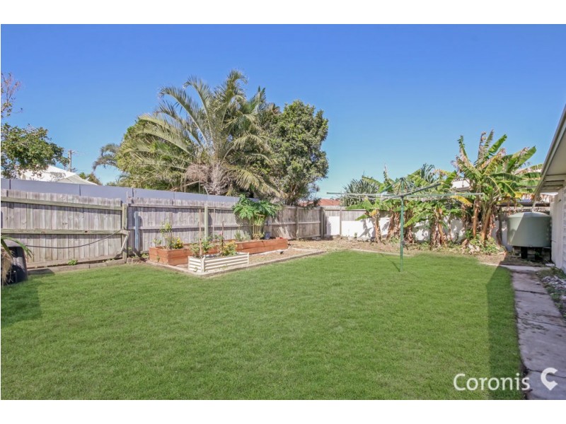 11 Narambi Steet, Warana QLD 4575
