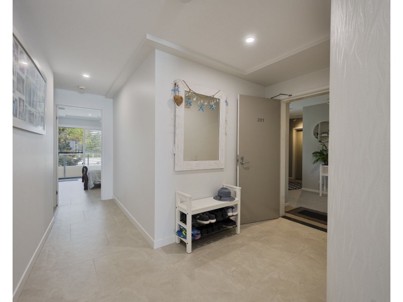 201/73 Esplanade, Golden Beach QLD 4551