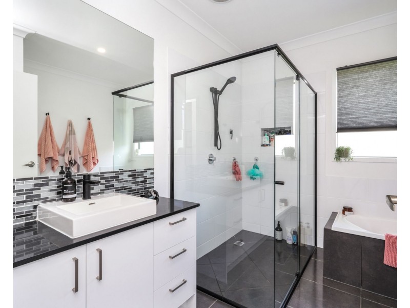 12 Fortier Street, Pelican Waters QLD 4551