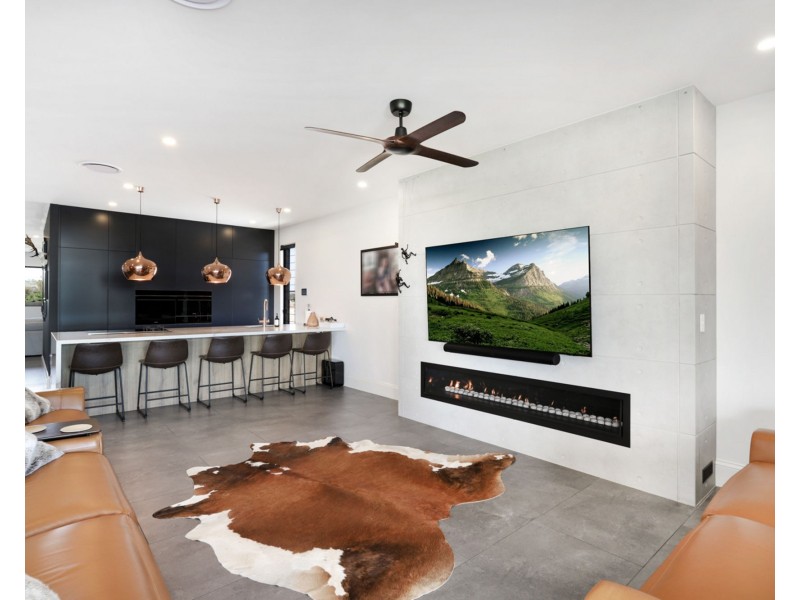 41 Marina View Drive, Pelican Waters QLD 4551