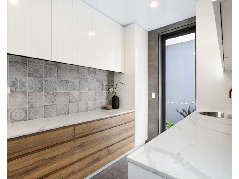 41 Marina View Drive, Pelican Waters QLD 4551