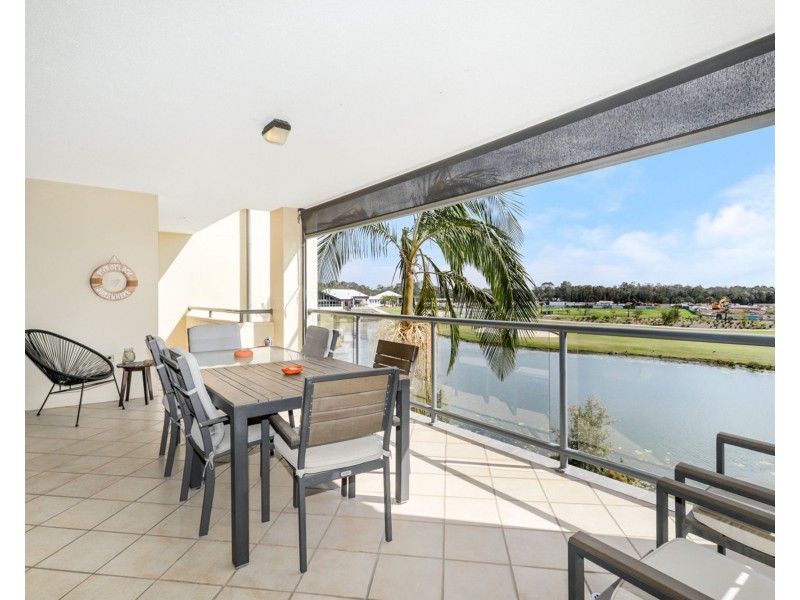 49/1 Millennium Circuit, Pelican Waters QLD 4551