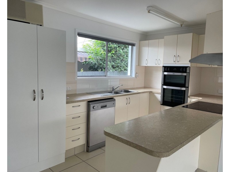 105 Nothling St, Moffat Beach QLD 4551