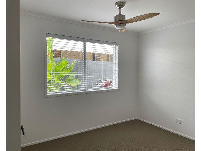 105 Nothling St, Moffat Beach QLD 4551