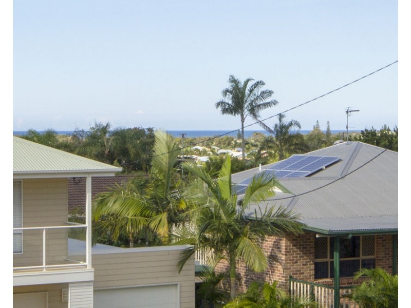 16 Ikara Street, Battery Hill QLD 4551