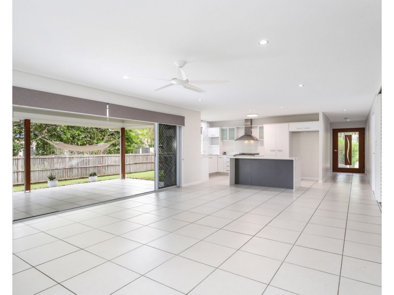 77 Mahogany Drive, Pelican Waters QLD 4551