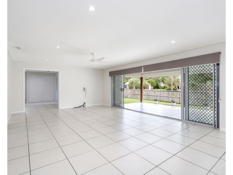 77 Mahogany Drive, Pelican Waters QLD 4551