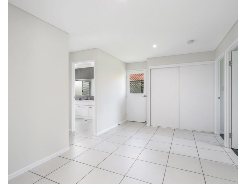 77 Mahogany Drive, Pelican Waters QLD 4551