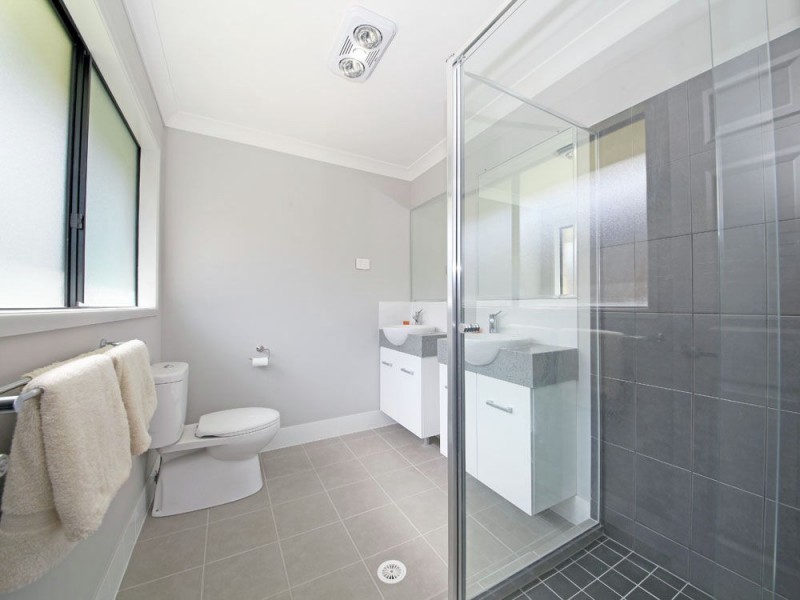 25 Sandstone Way, Little Mountain QLD 4551