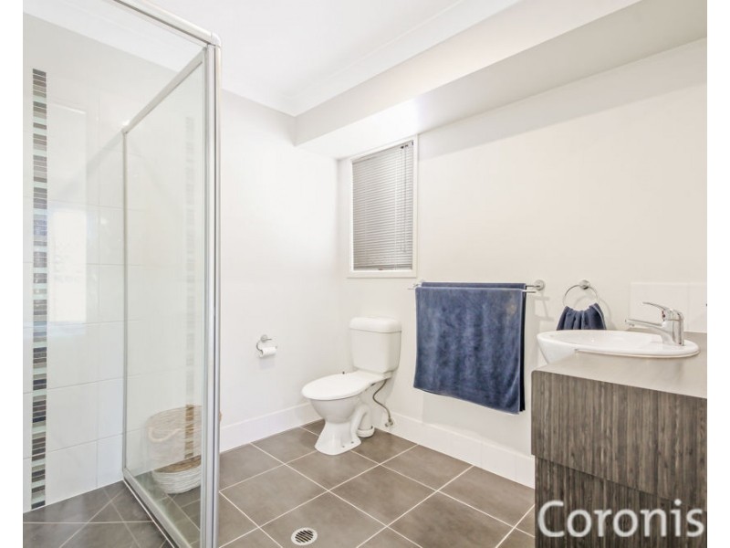 7 Sunrise Terrace, Little Mountain QLD 4551