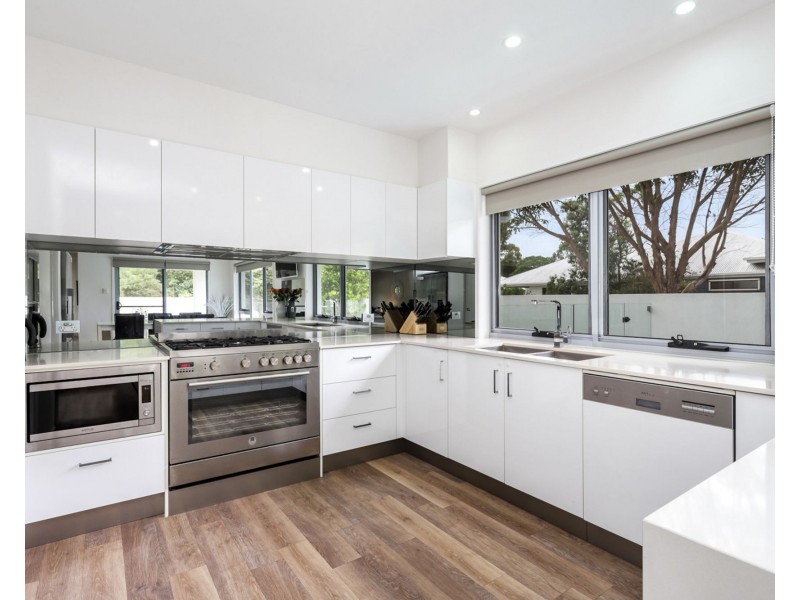 77 Sovereign Circuit, Pelican Waters QLD 4551