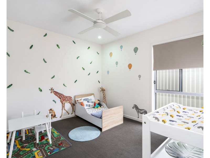 77 Sovereign Circuit, Pelican Waters QLD 4551