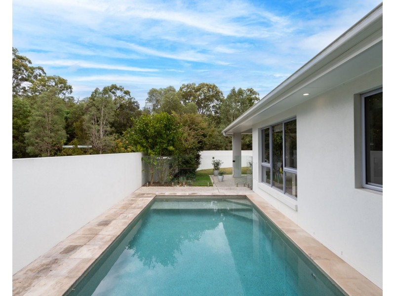 77 Sovereign Circuit, Pelican Waters QLD 4551