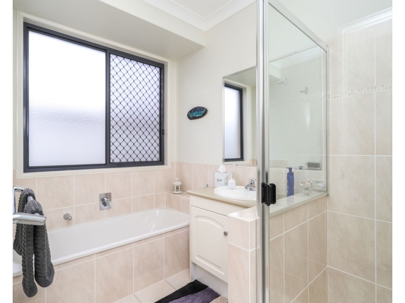 6 Ballinger Place, Pelican Waters QLD 4551