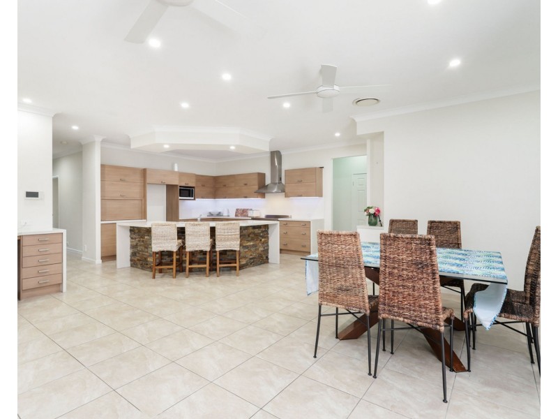13 Koopa Place, Pelican Waters QLD 4551