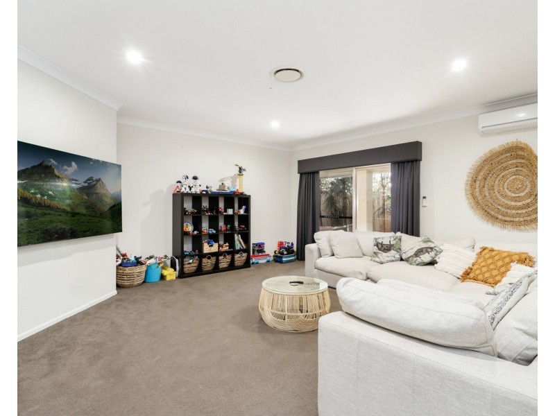 13 Koopa Place, Pelican Waters QLD 4551