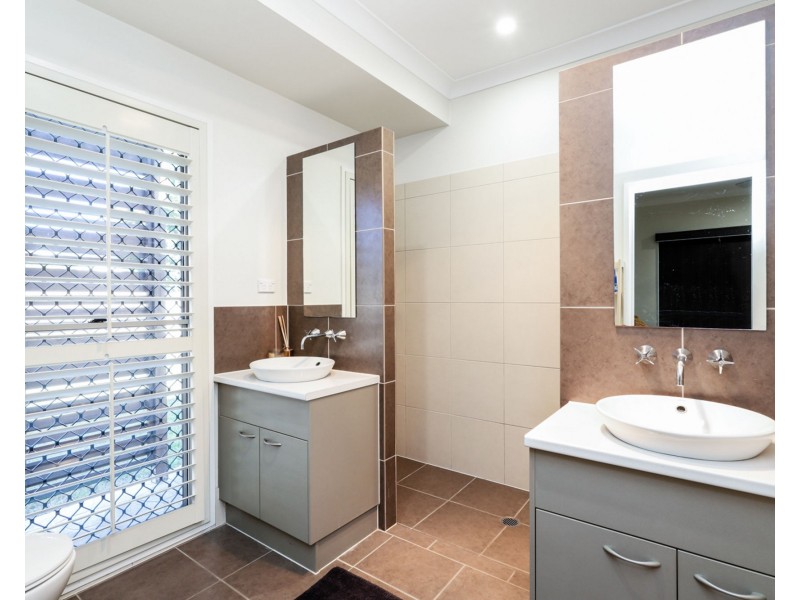 13 Koopa Place, Pelican Waters QLD 4551