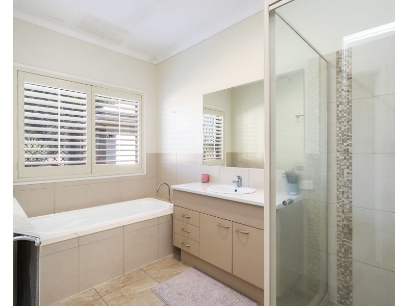 13 Koopa Place, Pelican Waters QLD 4551