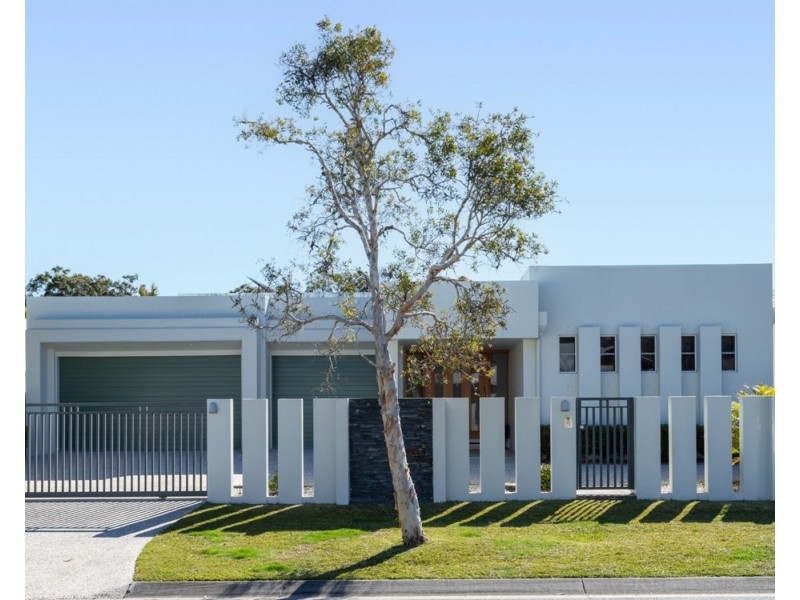 72 Mahogany Drive, Pelican Waters QLD 4551