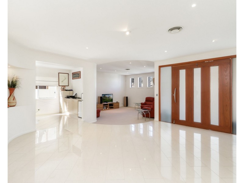 72 Mahogany Drive, Pelican Waters QLD 4551