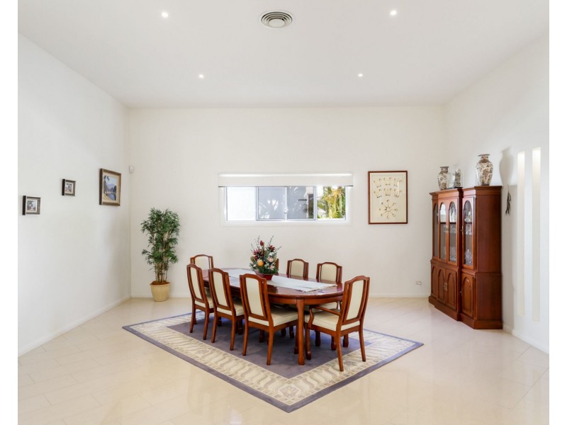 72 Mahogany Drive, Pelican Waters QLD 4551