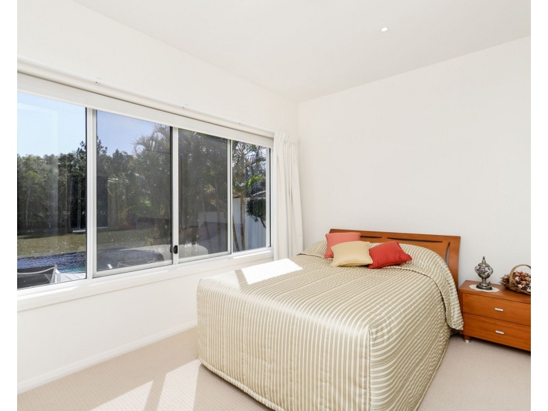 72 Mahogany Drive, Pelican Waters QLD 4551