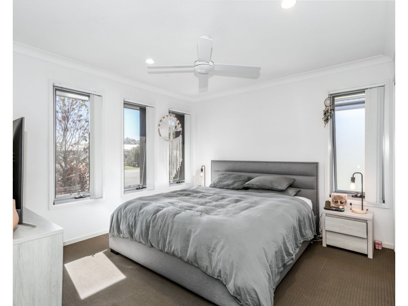 106 Creekwood Avenue, Meridan Plains QLD 4551