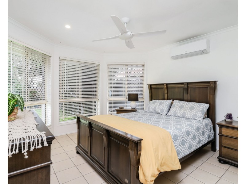 31 Homestead Drive, Little Mountain QLD 4551