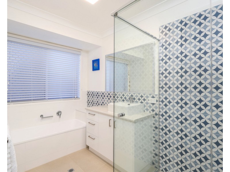 18 Tripcony Court, Pelican Waters QLD 4551