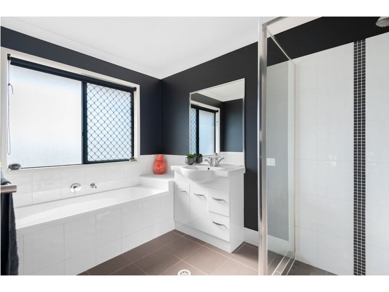 16 Byee Circuit, Aroona QLD 4551