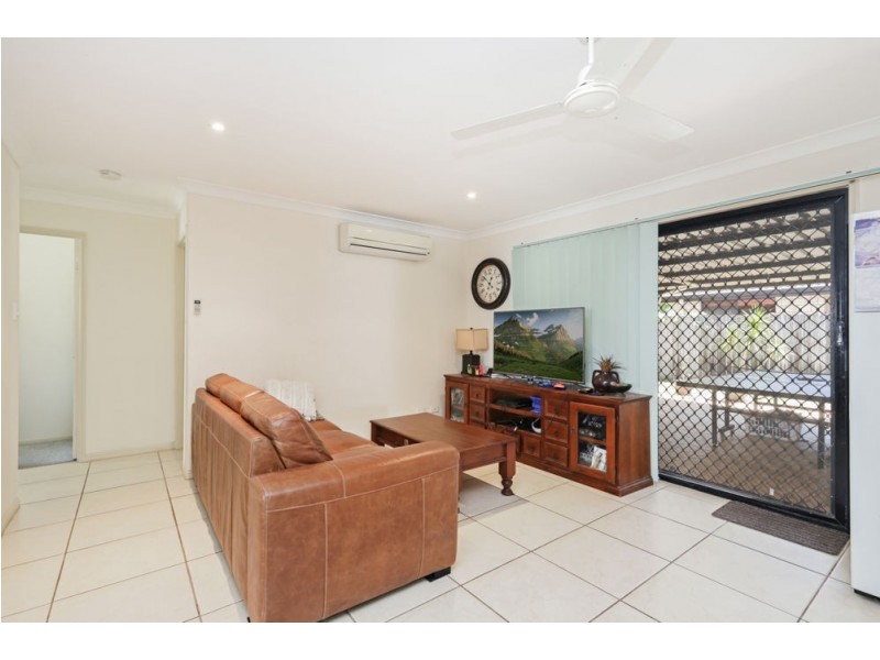 32 Gallery Place, Little Mountain QLD 4551