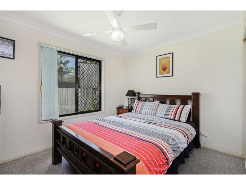 32 Gallery Place, Little Mountain QLD 4551