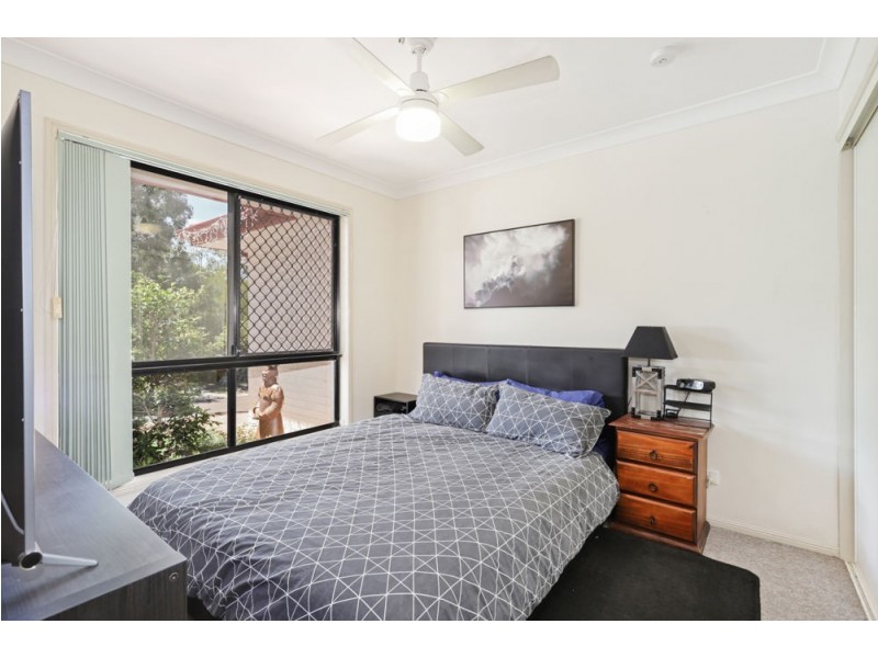 32 Gallery Place, Little Mountain QLD 4551