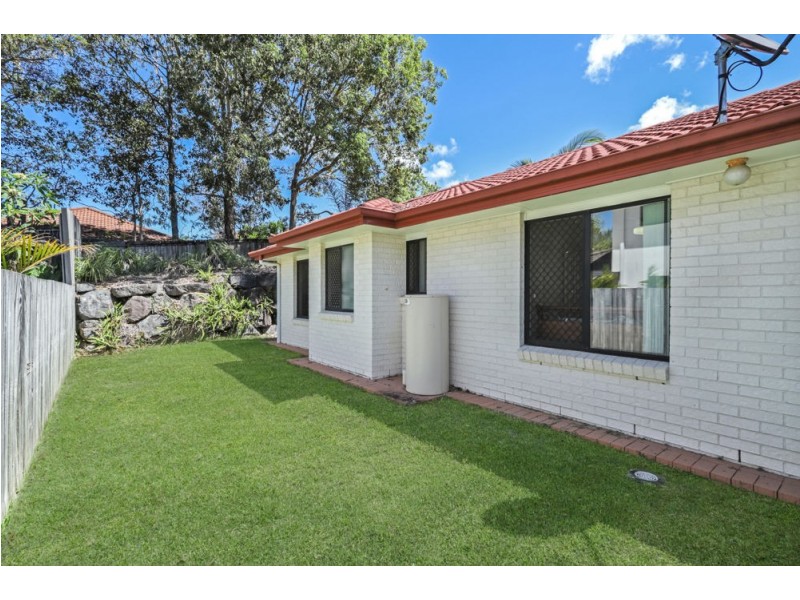 32 Gallery Place, Little Mountain QLD 4551