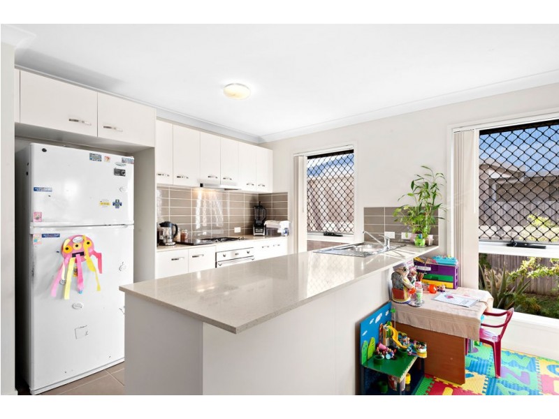 90 Little Mountain Drive, Little Mountain QLD 4551