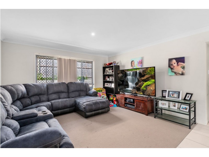 21 Sunrise Terrace, Little Mountain QLD 4551