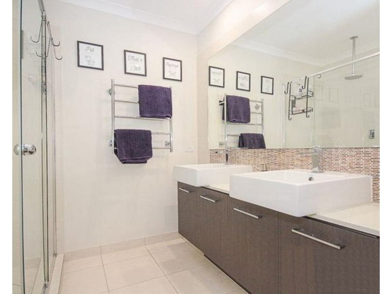 4 Lime Crescent, Caloundra West QLD 4551
