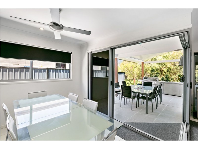 14 Parkview Drive, Little Mountain QLD 4551