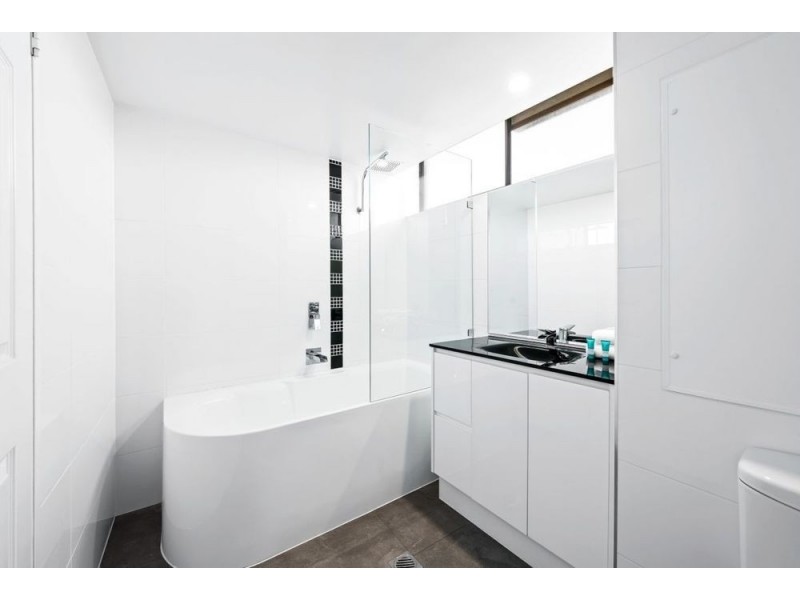 31/49 Landsborough Parade, Golden Beach QLD 4551