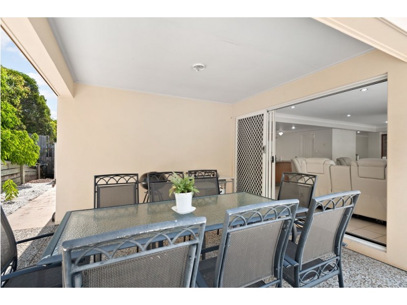 12 Eastern Rise, Little Mountain QLD 4551