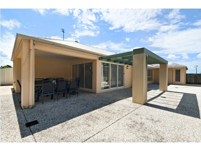 12 Eastern Rise, Little Mountain QLD 4551