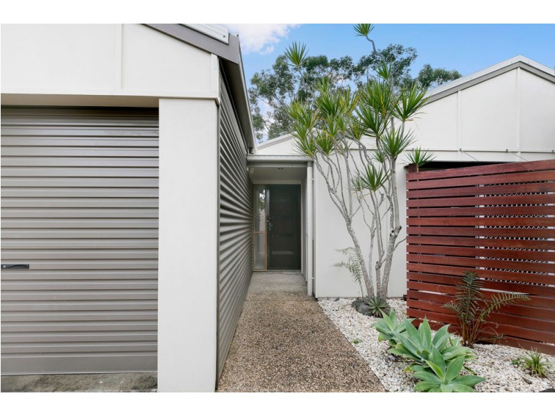 3 Cabbage Palm Court, Little Mountain QLD 4551