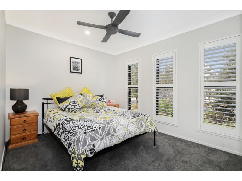 53 Macintyre Crescent, Pelican Waters QLD 4551
