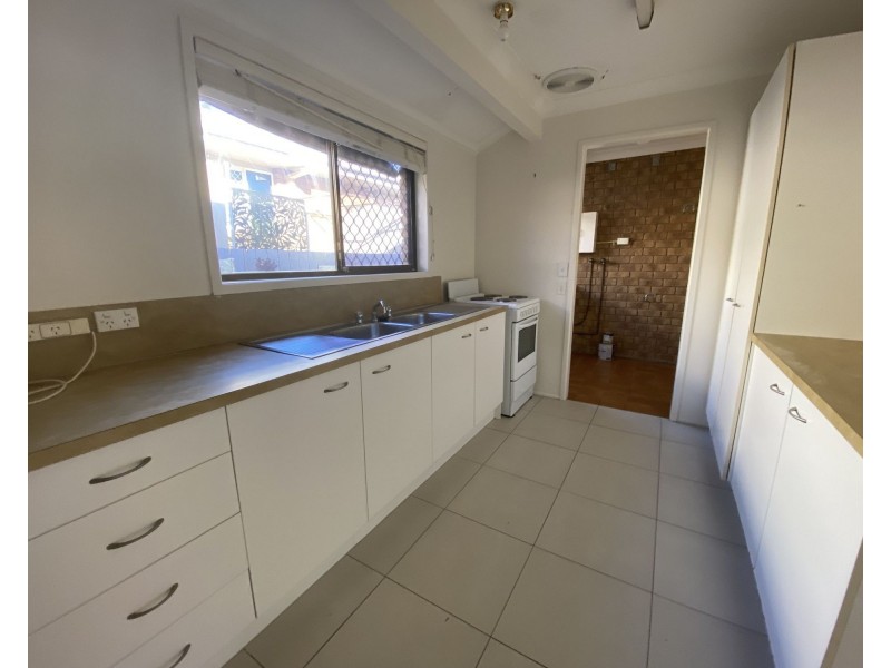 1/28 Arthur Street, Caloundra QLD 4551