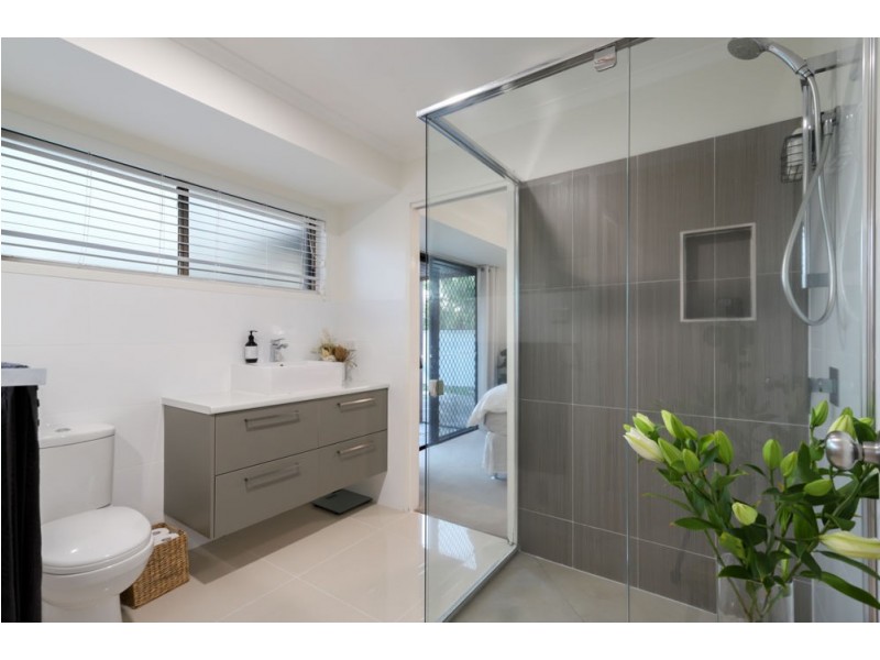 19 Hermosa Street, Mountain Creek QLD 4557