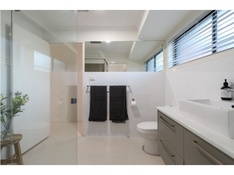 19 Hermosa Street, Mountain Creek QLD 4557