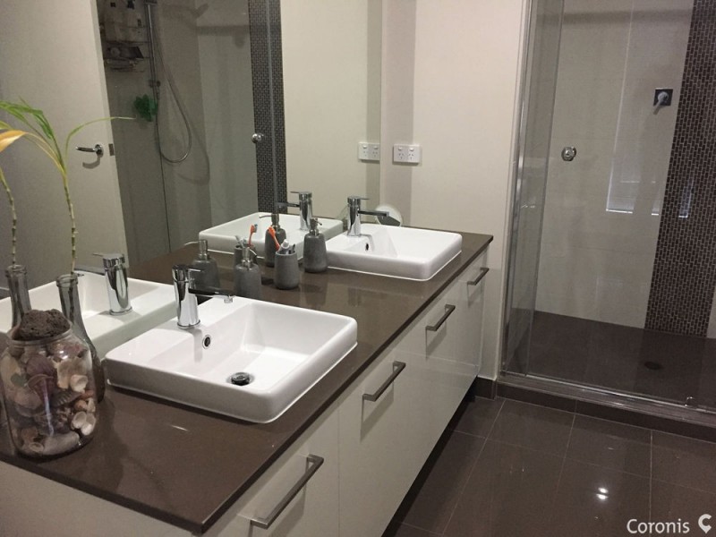 27 Sunshine Crescent, Caloundra West QLD 4551